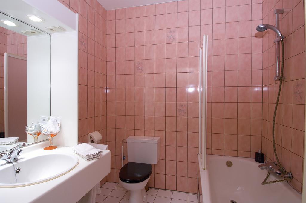 Hotel Apollo Zutendaal Extérieur photo
